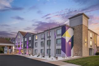 Spark by Hilton La Crosse Onalaska - 8