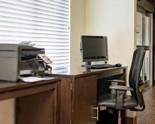 Sleep Inn & Suites Fort Scott - 1