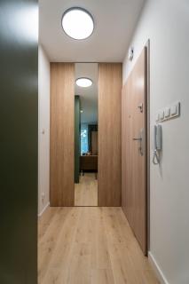 Przytulne Studio Sikorskiego Balkon i Parking by Noclegi Renters - 2