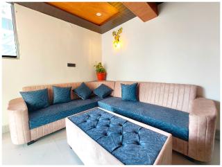 Hotel Bhavna Palace Near Naini Lake View And Mall Road - 2