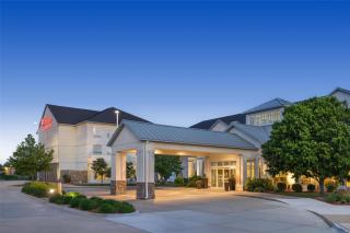 Hilton Garden Inn Ames - 4