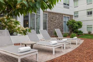 Hilton Garden Inn Ames - 2