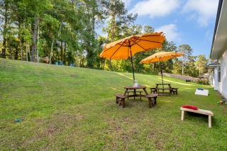 Family&Group Getaway - 4BR Tallahassee Home for 10 - 1