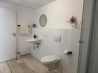 Lunetha Homes - 7