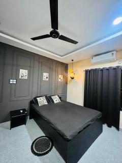 The Anaika Homestay Inn - 4