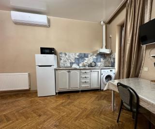 Lali Apart Freedom Square - 3