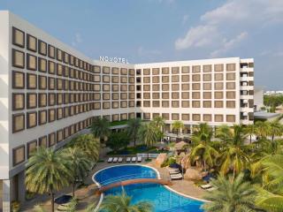 Novotel Hyderabad Convention Centre - 4