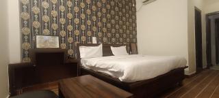 Hotel O Raj Ambessy - Rāmpura - 0
