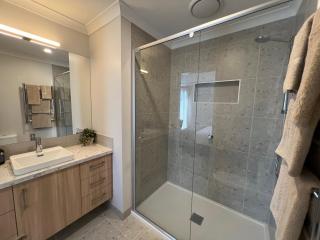 King Street Apartments - 3