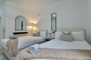 Aylward Apartments S14, near City Centre and Gunwharf Quays - 8