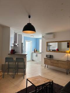 à deux pas du lagon bel appartement quartier très vivant à l'hermitage - 5