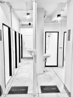 Mitr Inn Khaosan Road - 1