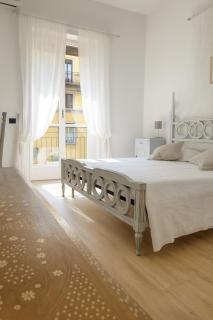 Beautiful floral apartment on Navigli - 5