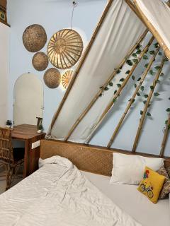The Boho Retreat Near Ganges - 1