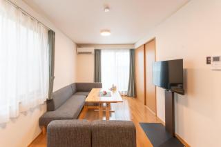 Retoa Hakataekiminami - 1