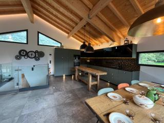 Chalet aux pieds des stations de ski avec spa - 8