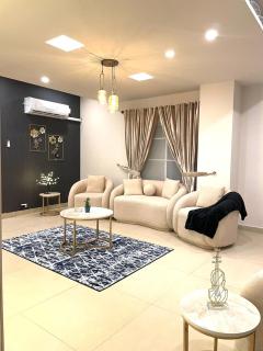 De Tabies Luxury Suites - 4
