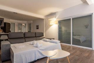 LE MADRID avec balcon proche Croisette plages et Palais des Festivals - Cannes - 2