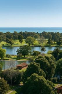 Royal Executive Living Grand Bayview Corporate Residency - 4