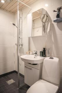 Aurora Central Suite III By BookLapland - 4