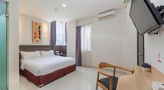 Life Hotel Soekarno Hatta Makassar - 1