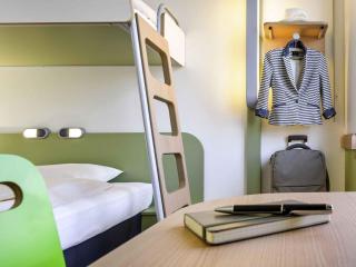 Ibis Budget Málaga Centro - 3