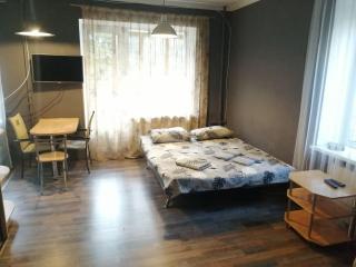 Бульвар Леси Украинки 10 - 0