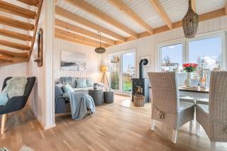 Kleine Perle Beachhouse-Charme in Strandnah, mit Kamin & Badewanne - 0
