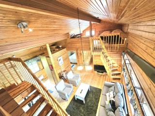 Koutakivi - Tilava mökki rinteen vieressä 2mh ja 2 parvea - 8