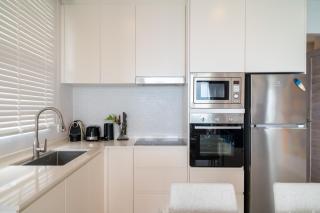 Sea View 2-Bed Apt Walk to Beach - KBR35 - 5