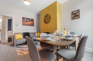 Sleeps 6 - Fast Wifi - Parking - 9
