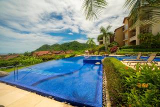 Miramar 4E 3 bdr Ocean View in Los Suenos - 4