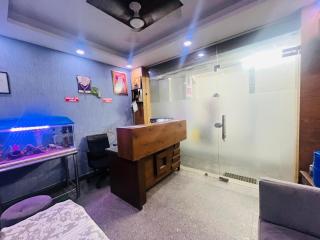 Hotel Green Valley - Opposite Punjab & Sind Bank Ashram - 0