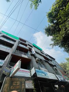 Hotel Green Valley - Opposite Punjab & Sind Bank Ashram - 3