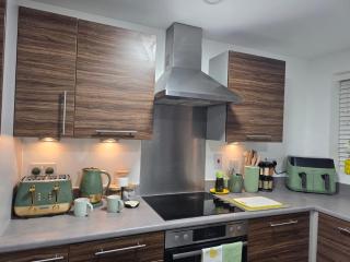 Kensington Bliss - 3 Bedroom House in Colchester - 4