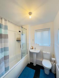 Kensington Bliss - 3 Bedroom House in Colchester - 3