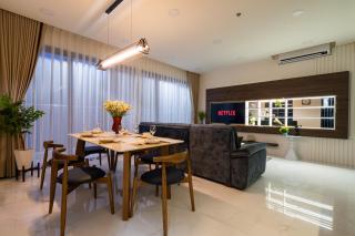 3BR - Spacious Apt in Green Park with Resort Style Pool - 2