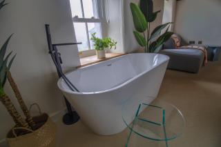 Luxury 4-Bed Farmhouse Retreat in Yorkshire Dales - 3