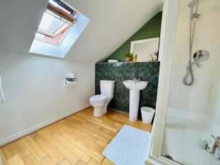 Cathedral City 5 bed 3 bathroom House - - 8