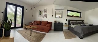 Danube Cottage - 4