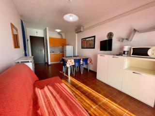 One-bedroom flat with shared pool - 5