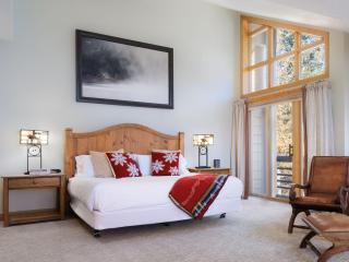 RMR: Tram Tower 12 Condo in Teton Village - 8