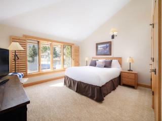 RMR: Tram Tower 12 Condo in Teton Village - 5