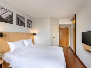 ibis Bangkok Sathorn - 2