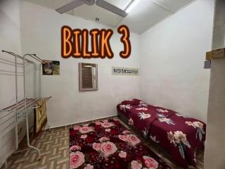 Homestay abahwan - Kangar - 7