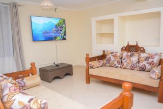 JeddyVenture Diani Beach B&B - 5