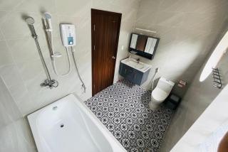 Summer Villa with 3 Bedrooms - 6