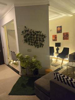 Modern 2-Bed Apartment in Heart of Lahore - 5