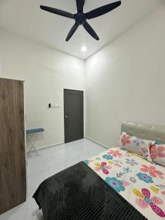 Mok Su & Pok Su HOME2STAY - 2