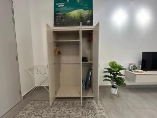 Sunsuria Forum SOHO by Amani Home Free Wifi 200mbps, Netflix - 1